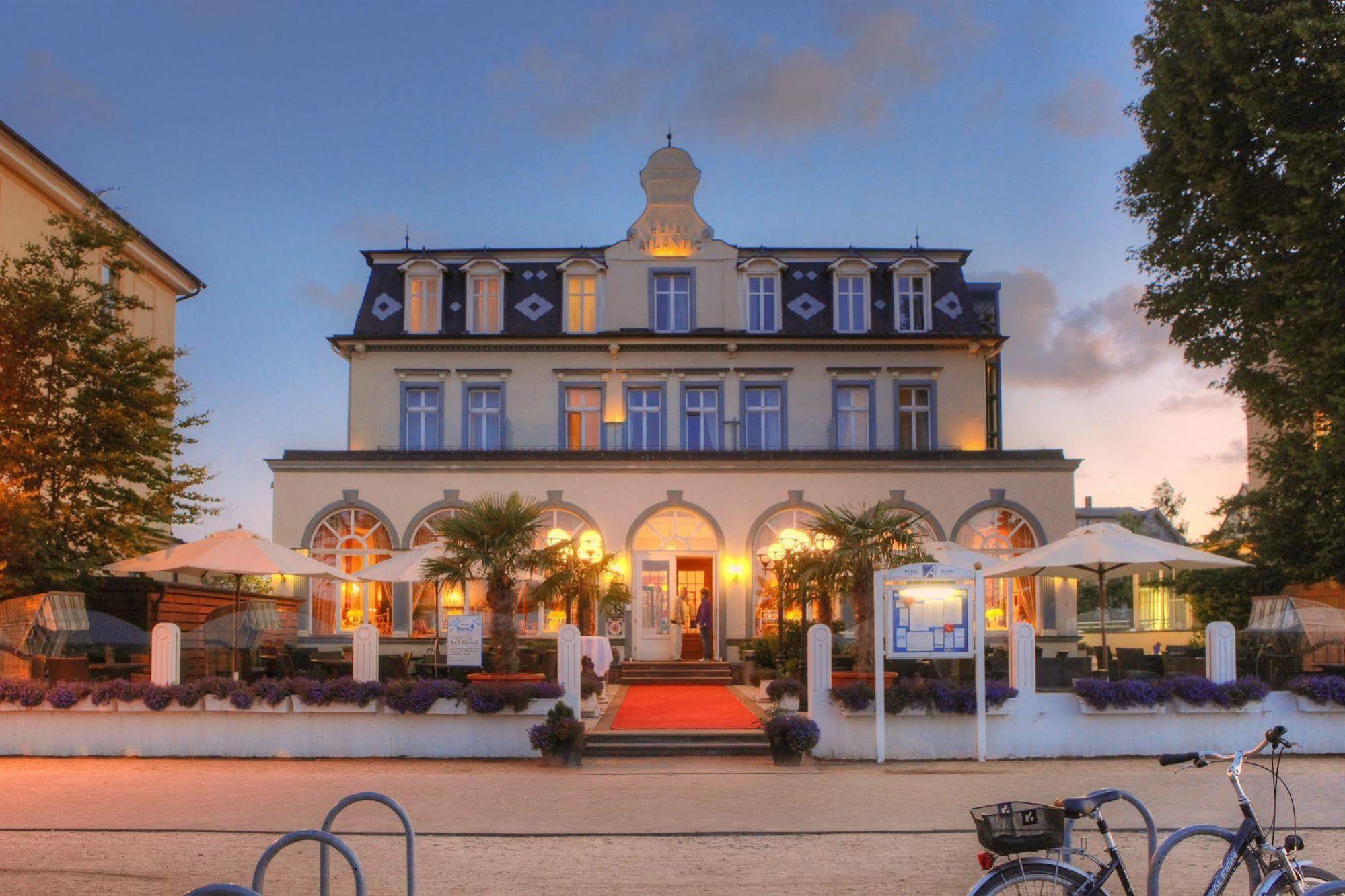 Seetelhotel Strandhotel Atlantic Heringsdorf  Eksteriør billede